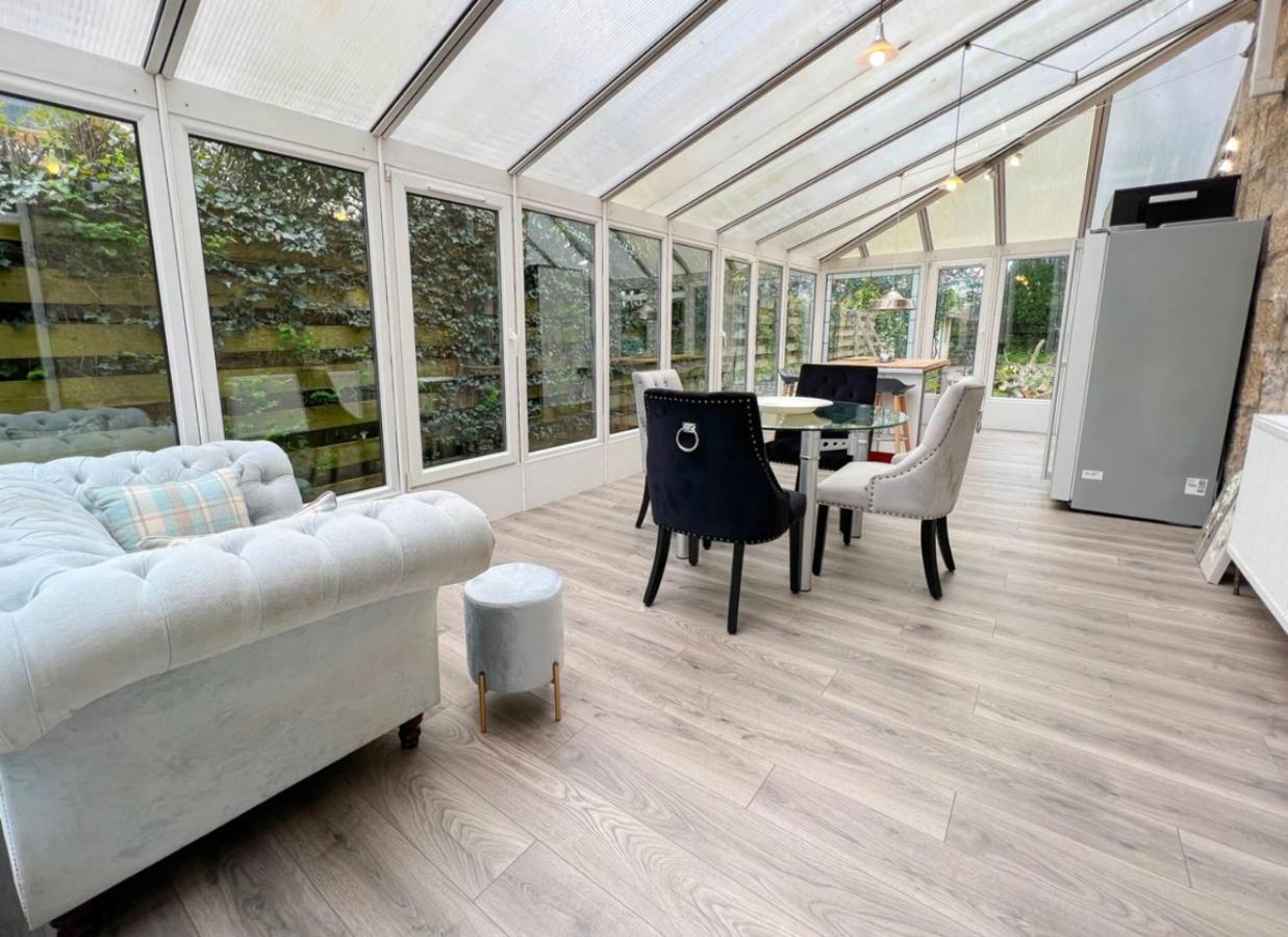Carlibar Villa Barrhead Экстерьер фото