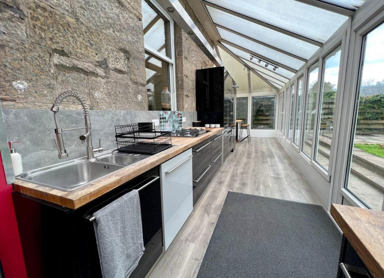 Carlibar Villa Barrhead Экстерьер фото