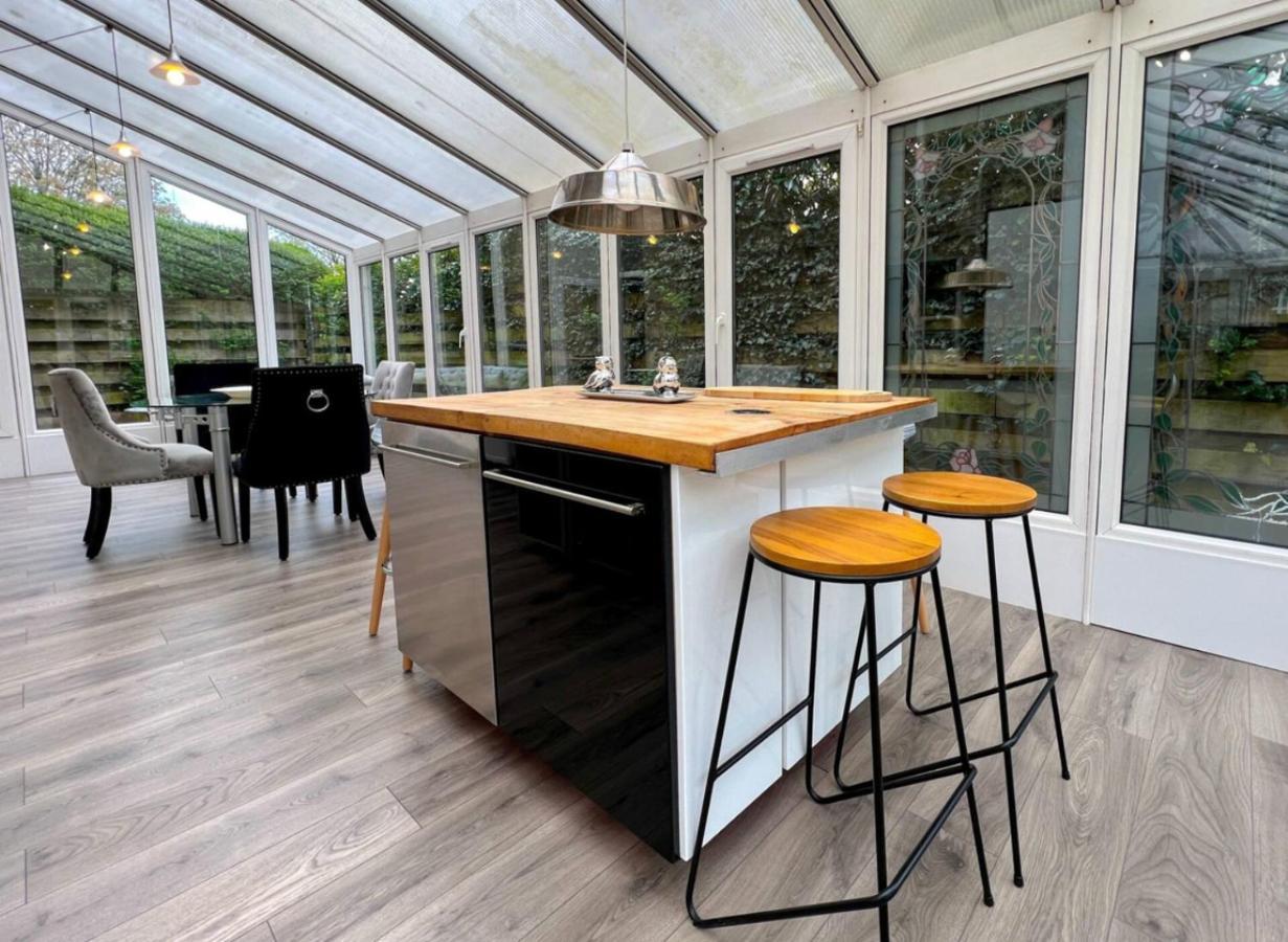Carlibar Villa Barrhead Экстерьер фото