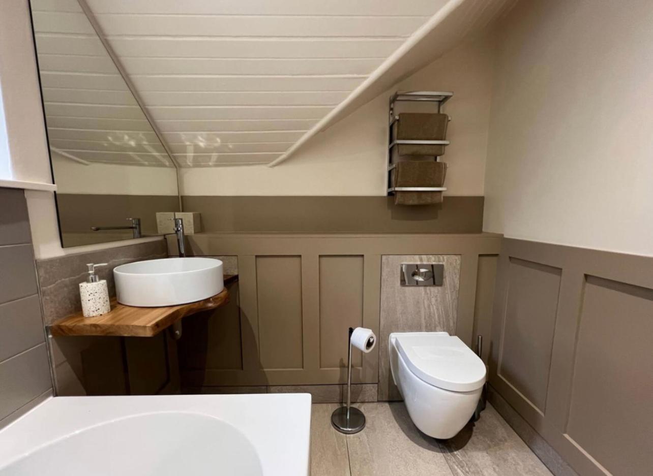 Carlibar Villa Barrhead Экстерьер фото